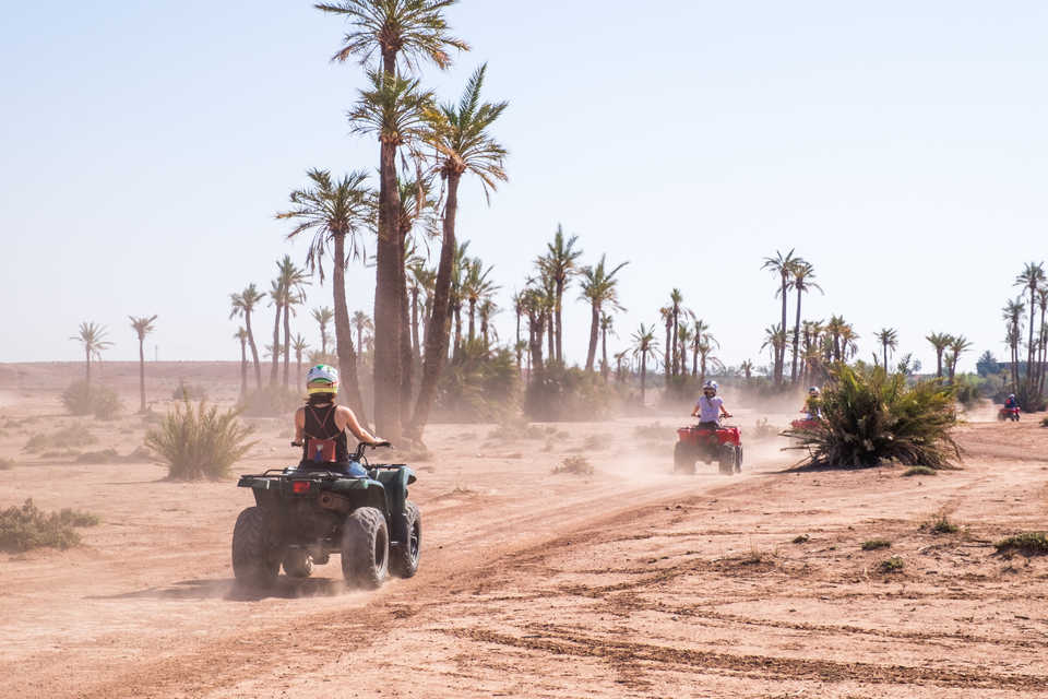 Quads dans la palmeraie de Marrakech
